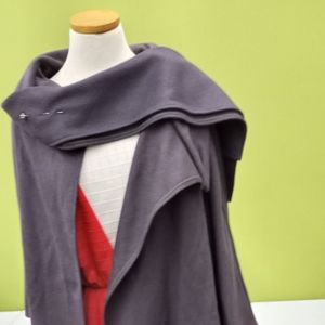 Elegant Gray Women's Cape wool VINTAGE